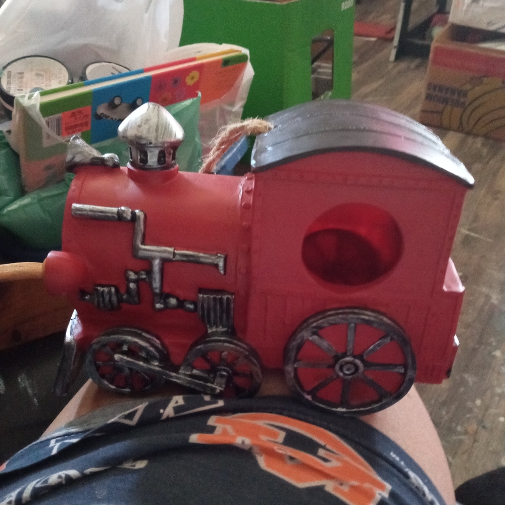 COPY - Train bird house